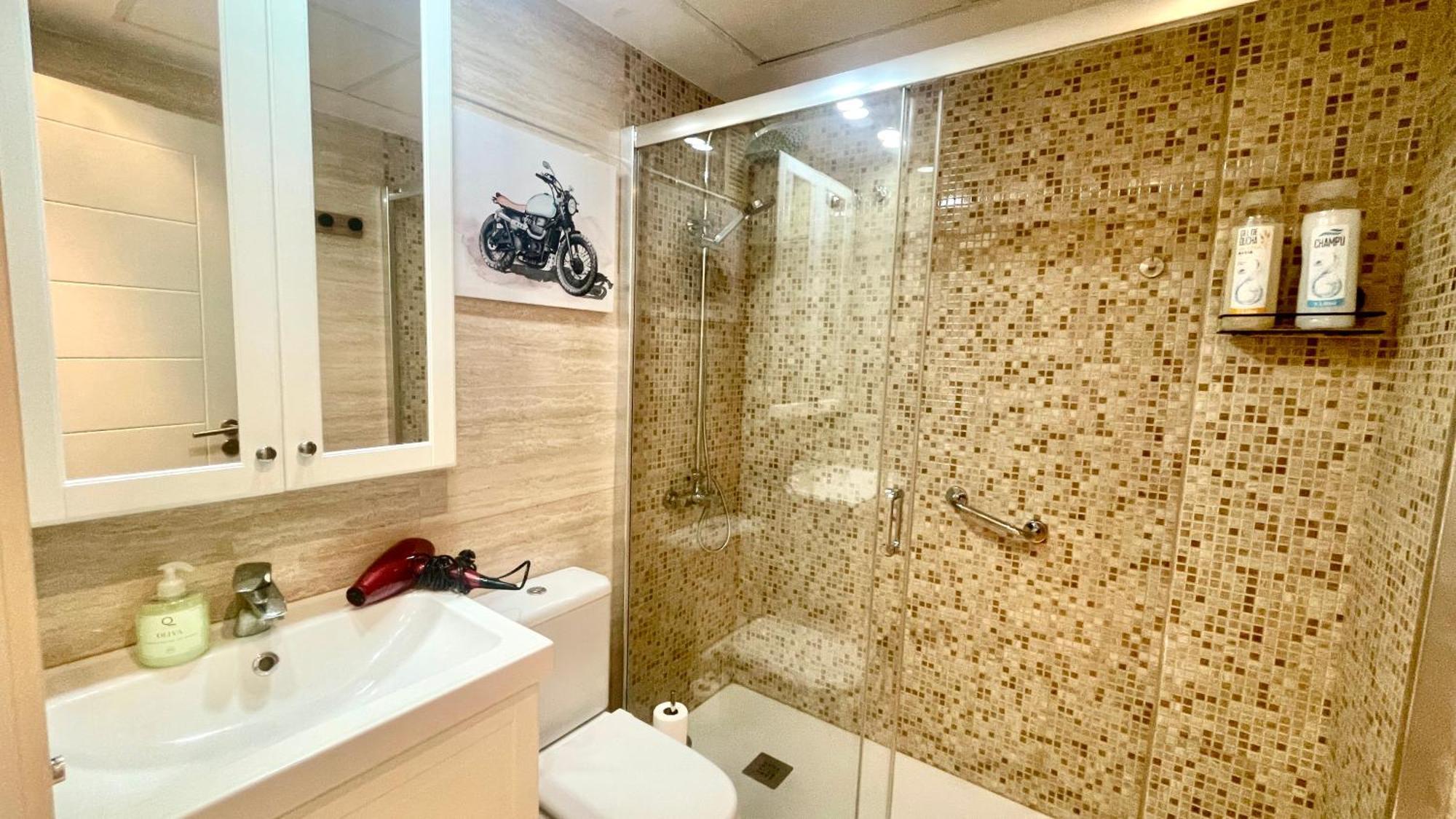 Maravilloso Apartamento Centrico De 70M2, Jardin Propio 40M2 Con Piscina Para Ninos Y Parking Opcional Málaga Exterior foto