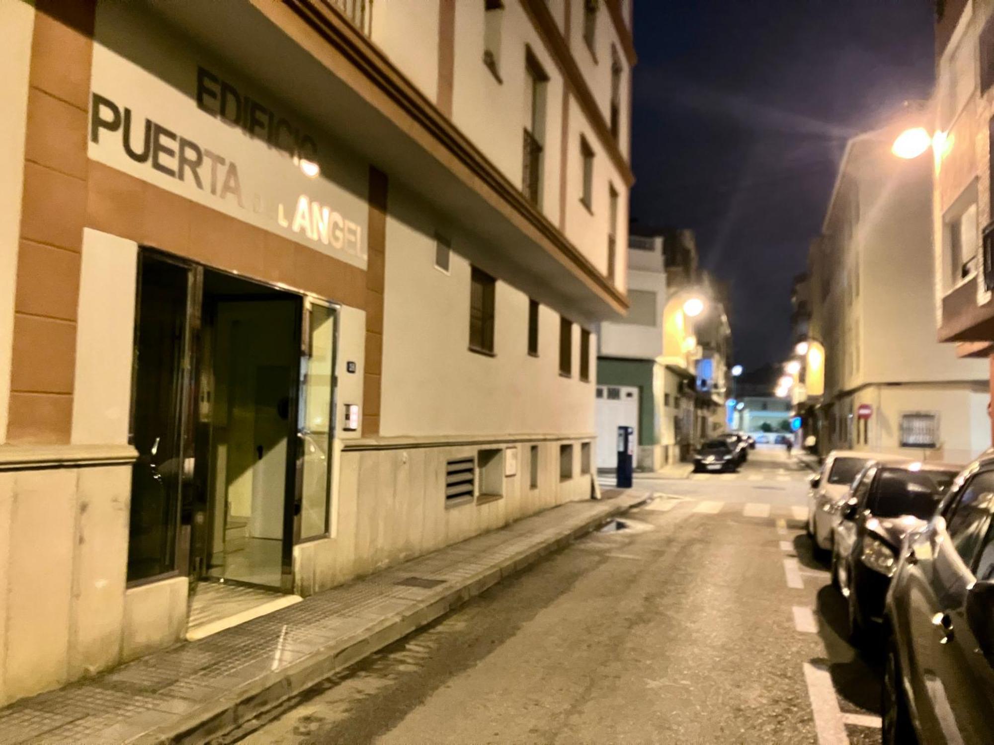 Maravilloso Apartamento Centrico De 70M2, Jardin Propio 40M2 Con Piscina Para Ninos Y Parking Opcional Málaga Exterior foto