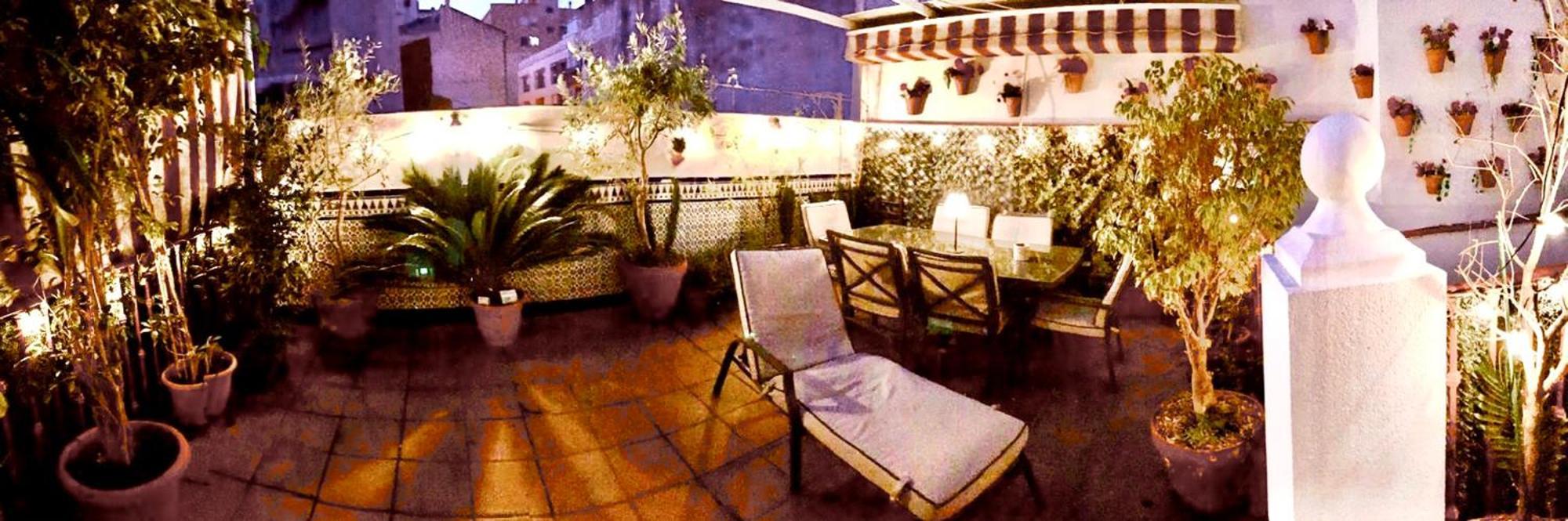 Maravilloso Apartamento Centrico De 70M2, Jardin Propio 40M2 Con Piscina Para Ninos Y Parking Opcional Málaga Exterior foto